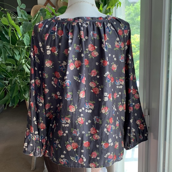 American Eagle Outfitters Tie Neck Top Size XL - Picture 4 of 11